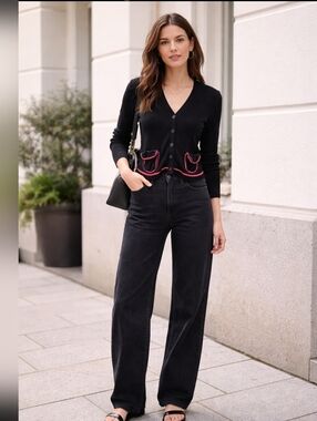 Womens TOPSHOP Black Sweater With Long Sleeves, Size US 8